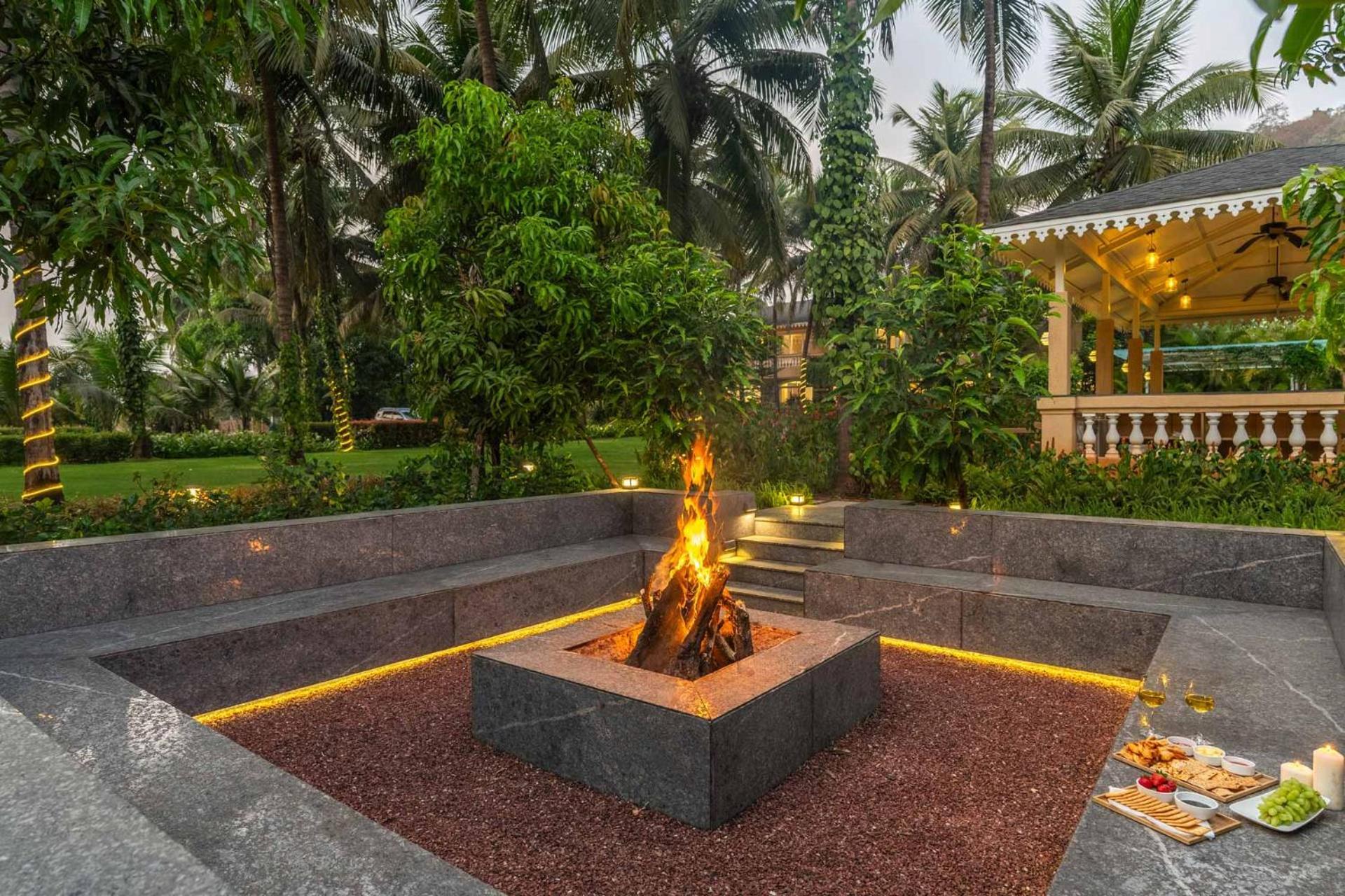 Stayvista At Amara Villa Luxury Collection With Private Pool & Gazebo Алибаг Экстерьер фото