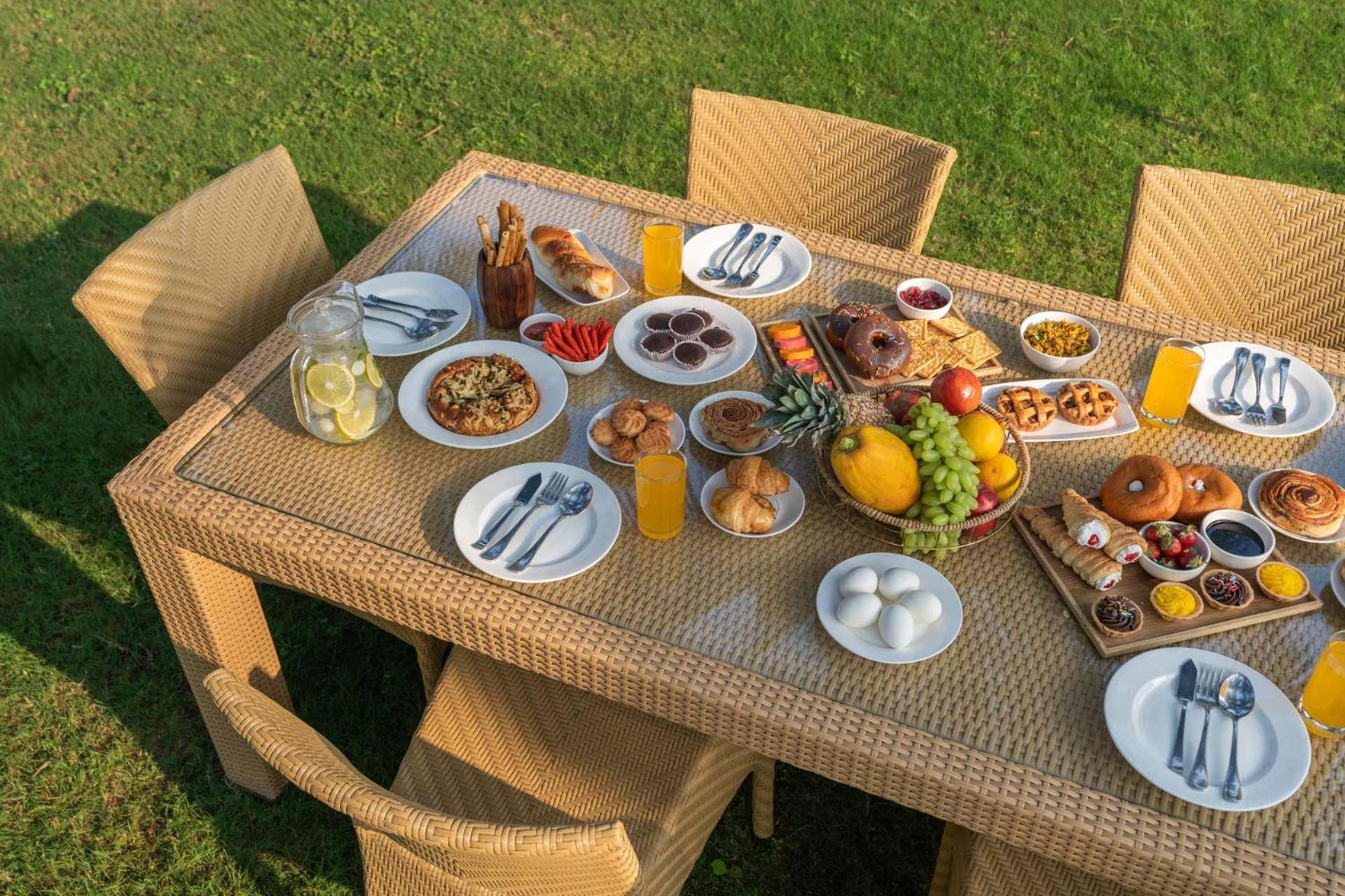 Stayvista At Amara Villa Luxury Collection With Private Pool & Gazebo Алибаг Экстерьер фото